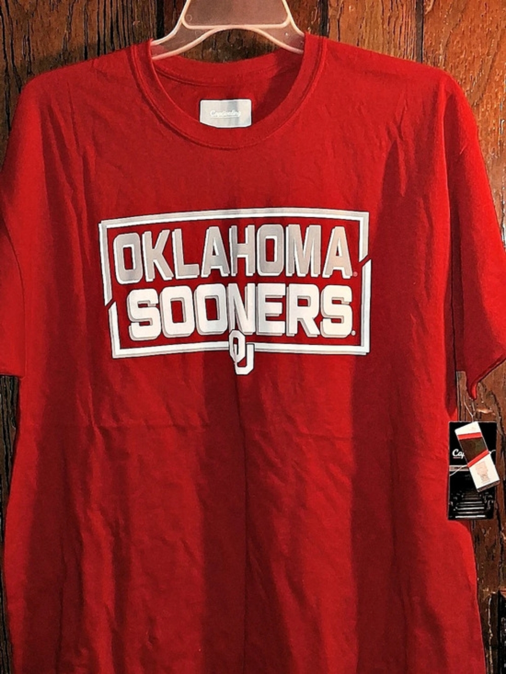 Captivating Oklahoma Sooners T-Shirt Red Size Medium NWT